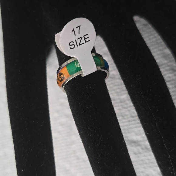 Colorful Enamel Ring Multiple Sizes - Picture 5 of 7